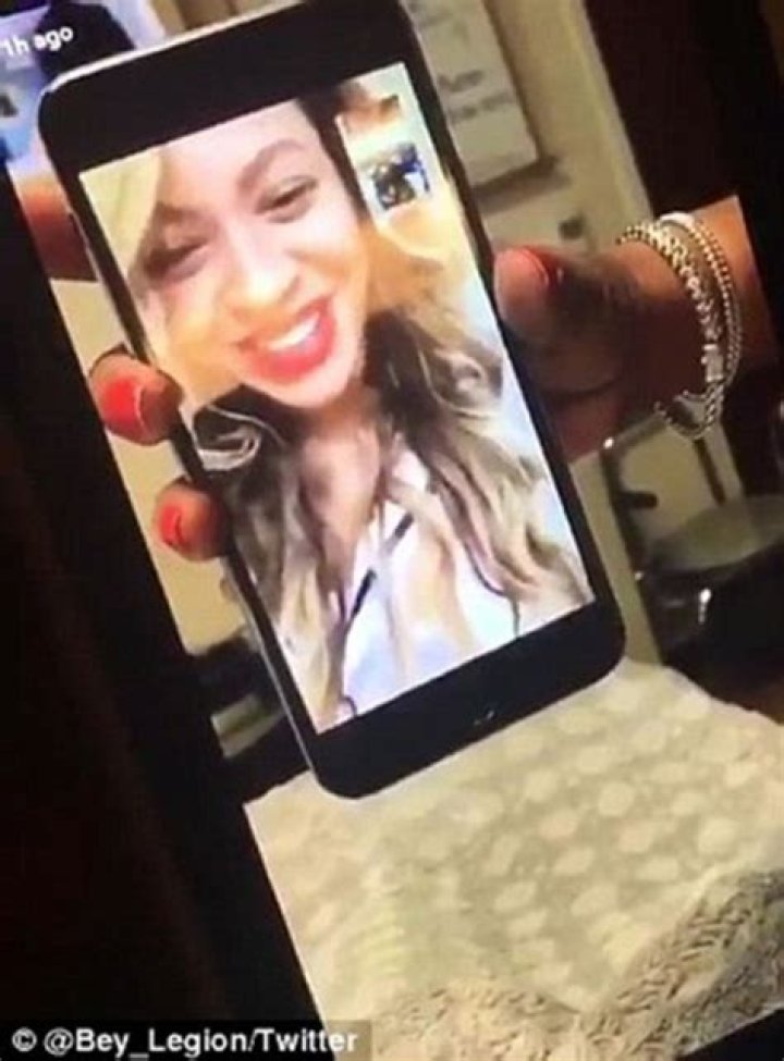 Beyonce Facetimes A Loyal Member Of The Beehive: Ebony Banks — PICS