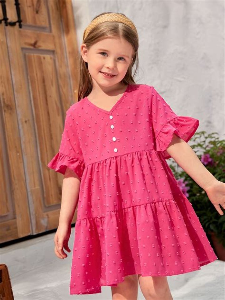 Ciara’s Daughter, 4, Looks Cute In Pink Dress As The Whole Family Dresses Up For Night Out