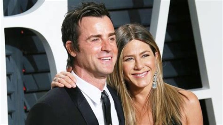 Jennifer Aniston Tells Ex Justin Theroux She Loves Him In Sweet Birthday Tribute — Photo