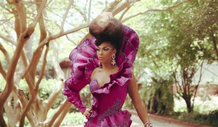 Kamala Harris Hosts Pride Event At Her Official VP Home Alongside ‘Drag Race’ Star Shangela