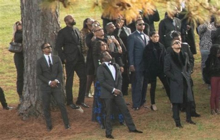 Kim Porter’s Funeral — Photos – Hollywood Life