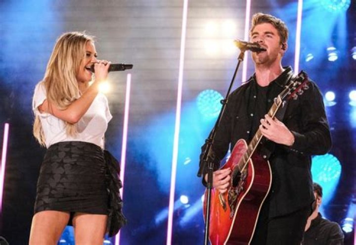 Photos Of The Country Music Festival – Hollywood Life