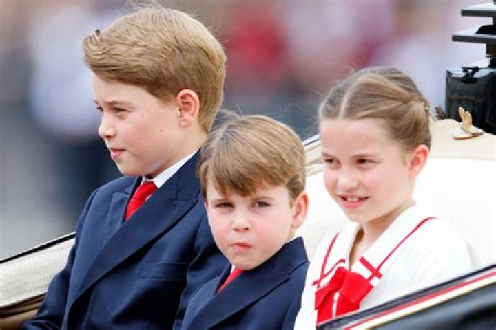 Prince George, 8, Princess Charlotte, 7, & Prince Louis, 4, Are So Cute Baking Cakes For Jubilee