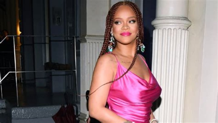 Rihanna Stuns In Pink Mini Dress At Fenty Pop-Up Event – Hollywood Life