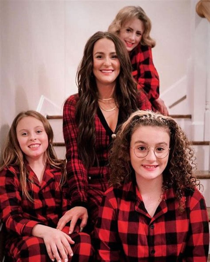 ‘Teen Mom 2’ Star Leah Messer Neglecting Her Kids? CPS May Take Them